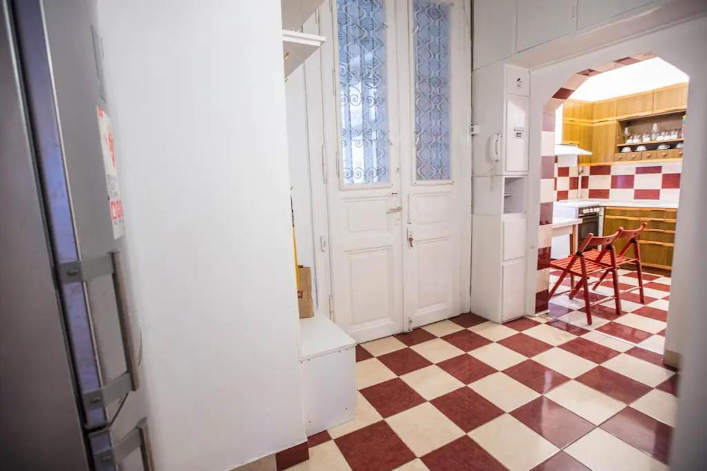 Center Apartment 5 Private Room For 19 People Budapest Eksteriør billede