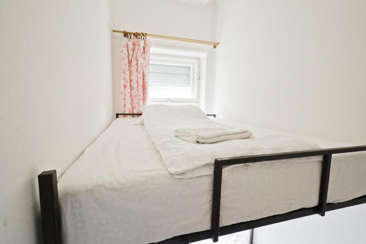 Center Apartment 5 Private Room For 19 People Budapest Eksteriør billede