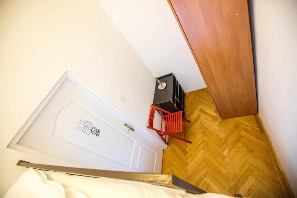 Center Apartment 5 Private Room For 19 People Budapest Eksteriør billede